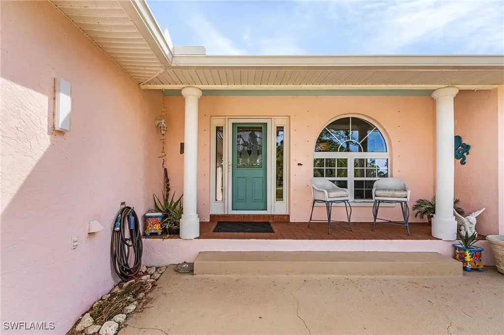 5197 Anchorage Drive St. James City FL 33956