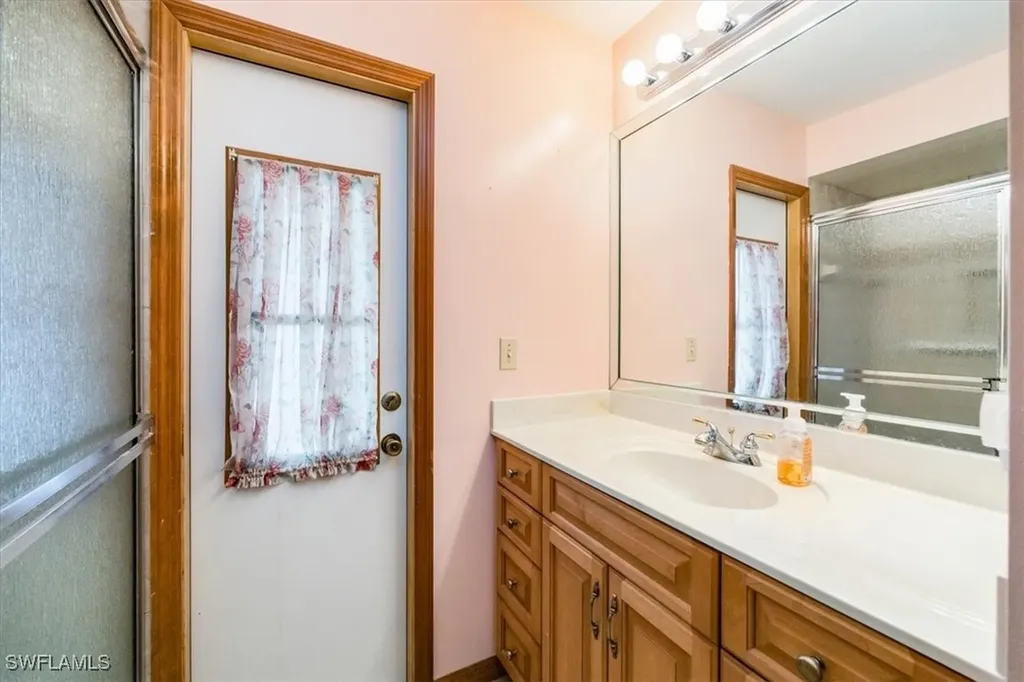 17520 Homewood Road Fort Myers FL 33967