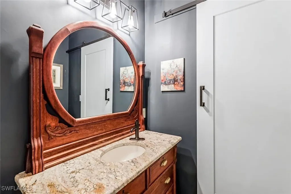 3330 Glen Cairn Court Bonita Springs FL 34134