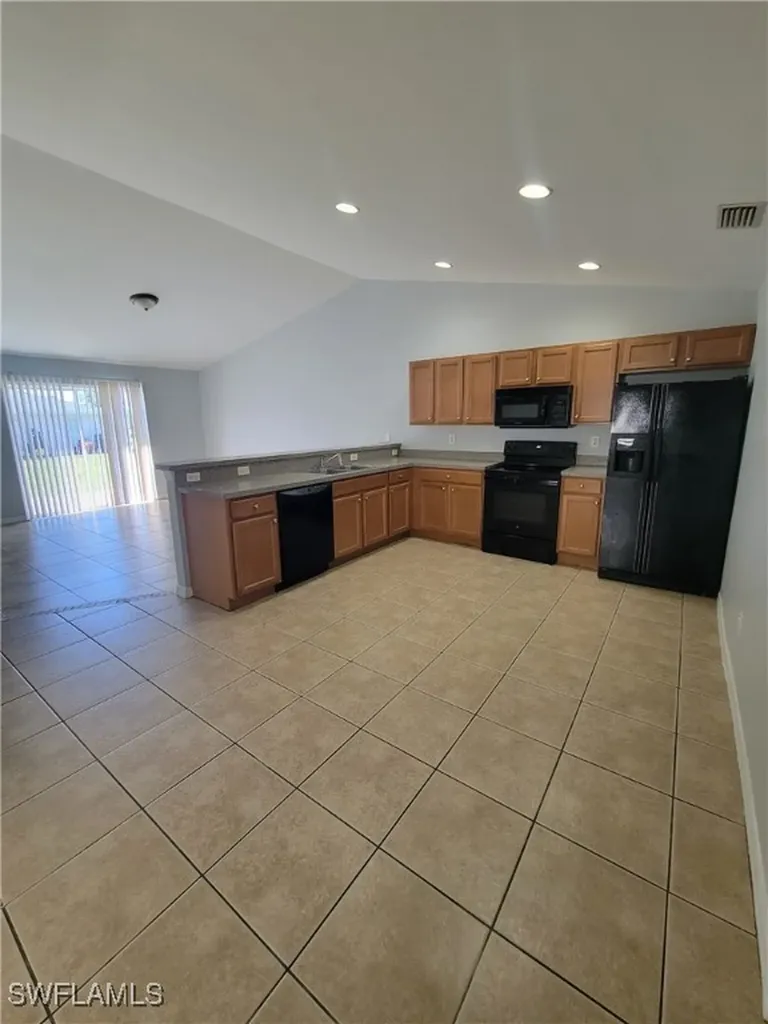4551 Golfview Boulevard Lehigh Acres FL 33973