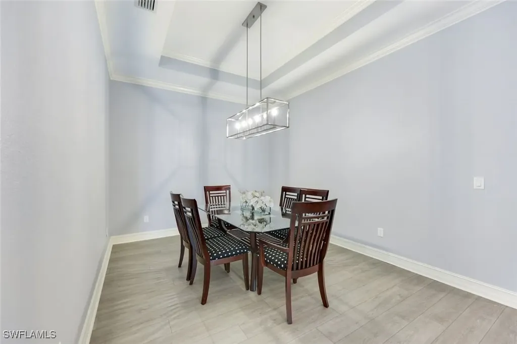 6592 Roma Way Naples FL 34113