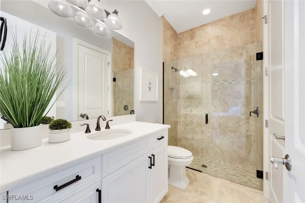 6592 Roma Way Naples FL 34113