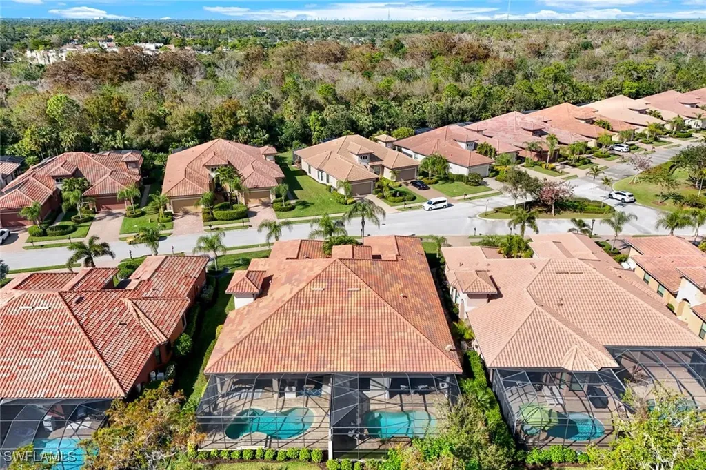 6592 Roma Way Naples FL 34113