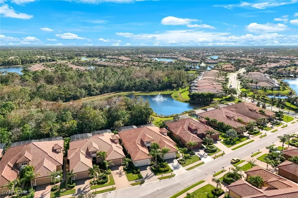 6592 Roma Way Naples FL 34113