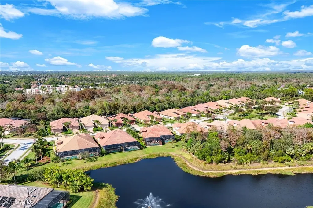 6592 Roma Way Naples FL 34113