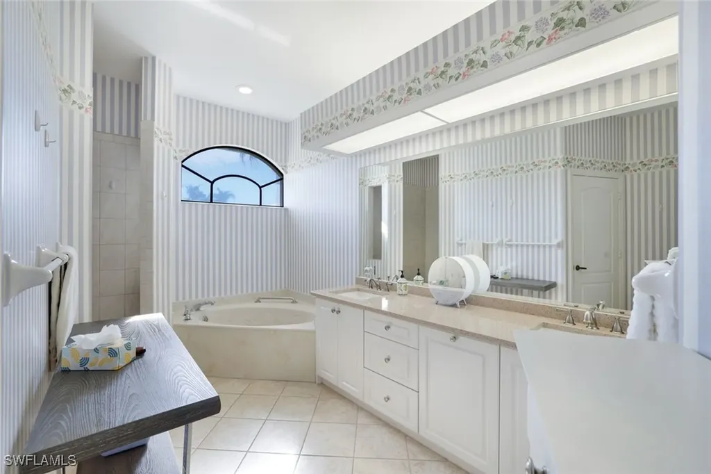 260 Lambton Lane Naples FL 34104