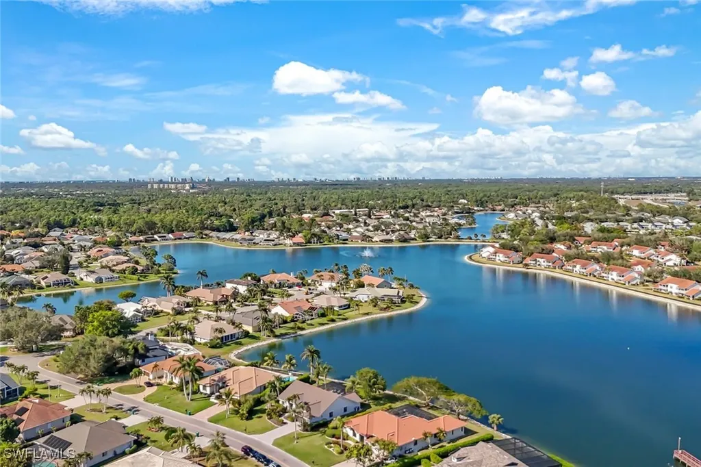 260 Lambton Lane Naples FL 34104