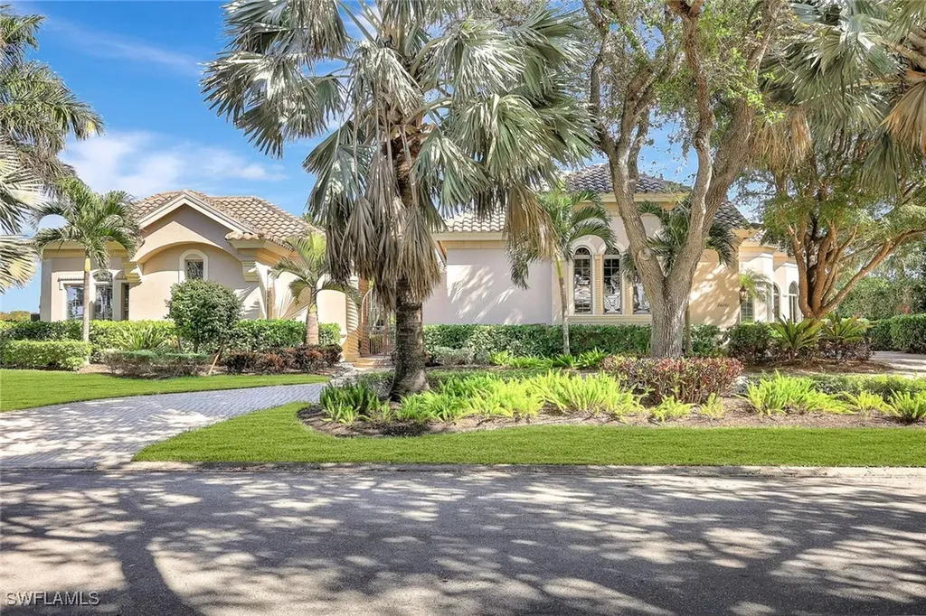 26201 Woodlyn Drive Bonita Springs FL 34134
