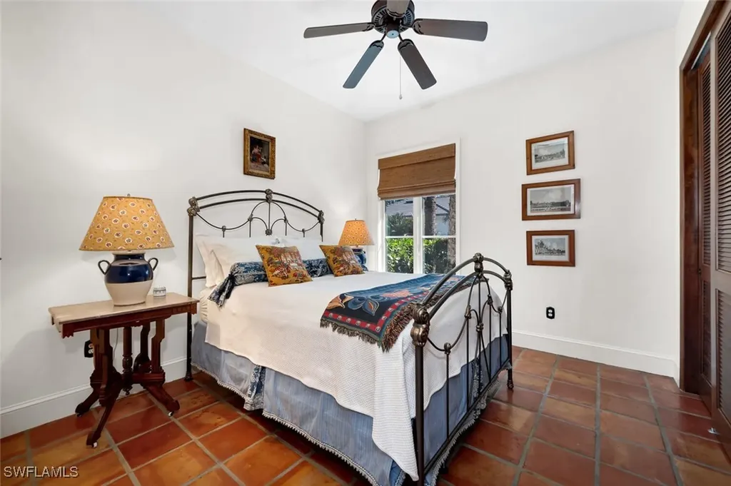3863 Woodlake Drive Bonita Springs FL 34134