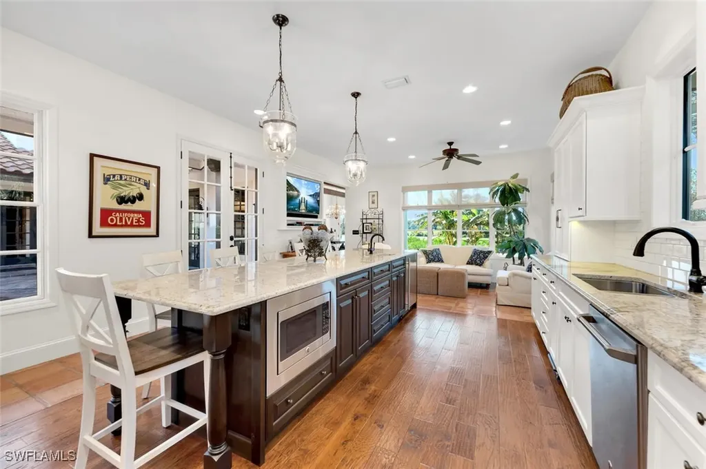 3863 Woodlake Drive Bonita Springs FL 34134