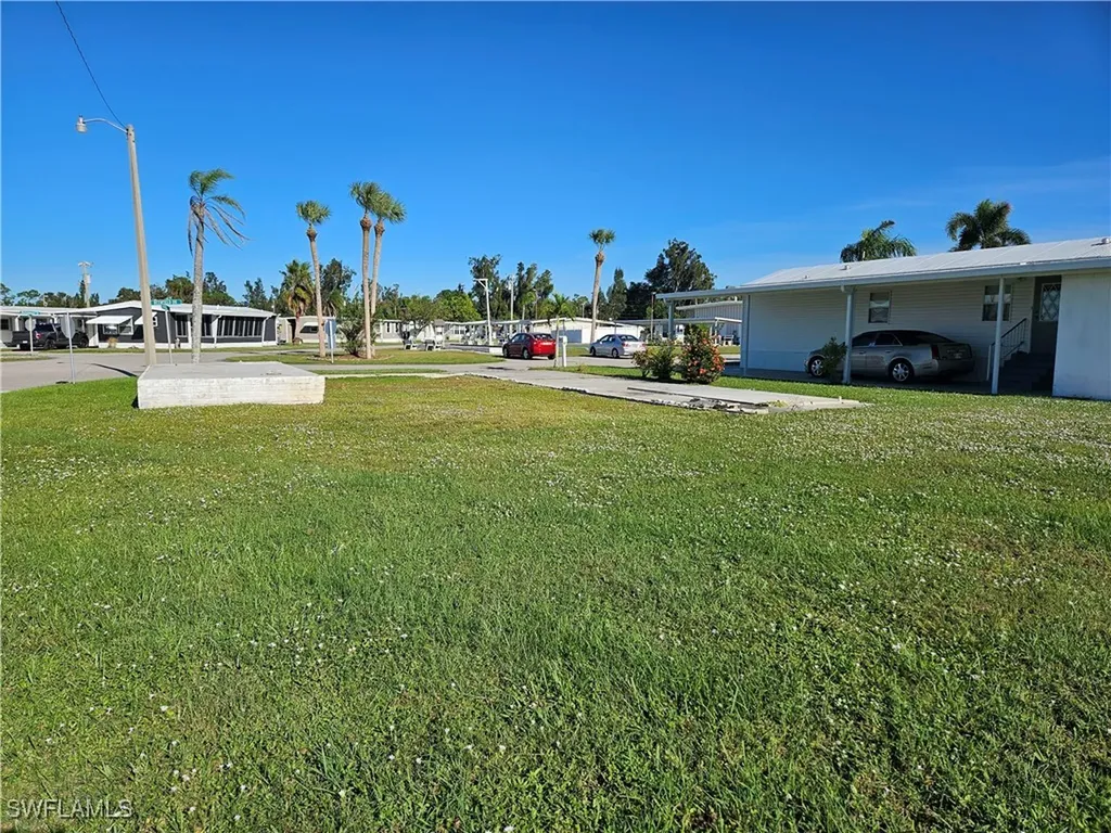 2771 Deerfield Drive North Fort Myers FL 33917