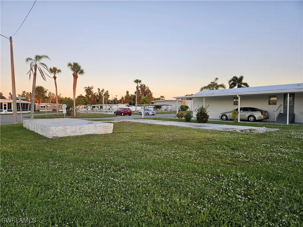 2771 Deerfield Drive North Fort Myers FL 33917