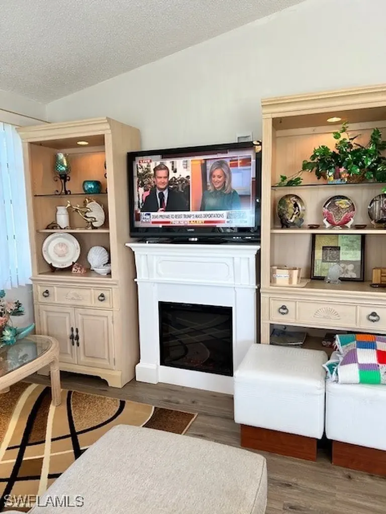 19681 Summerlin Road Fort Myers FL 33908