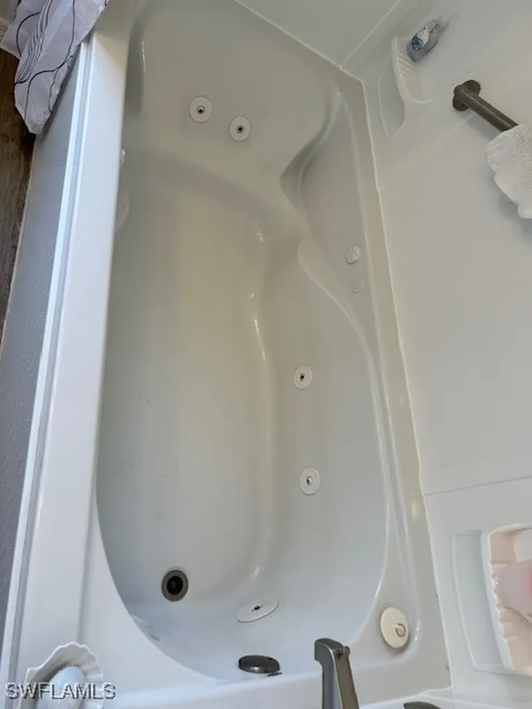 19681 Summerlin Road Fort Myers FL 33908