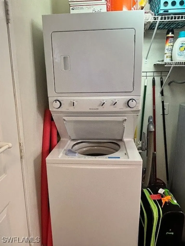 19681 Summerlin Road Fort Myers FL 33908