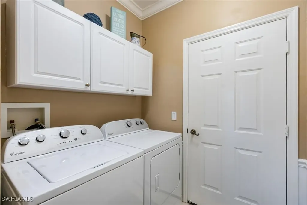 5975 Pinnacle Lane Naples FL 34110