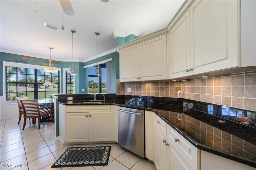 5975 Pinnacle Lane Naples FL 34110