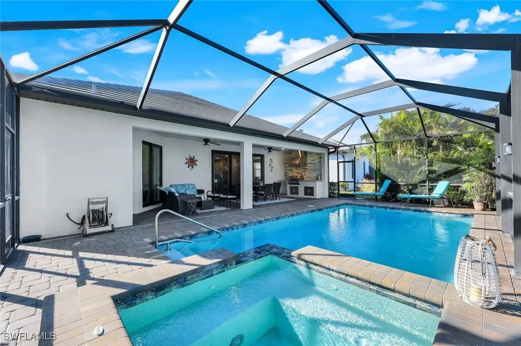 1862 Mustique Street Naples FL 34120