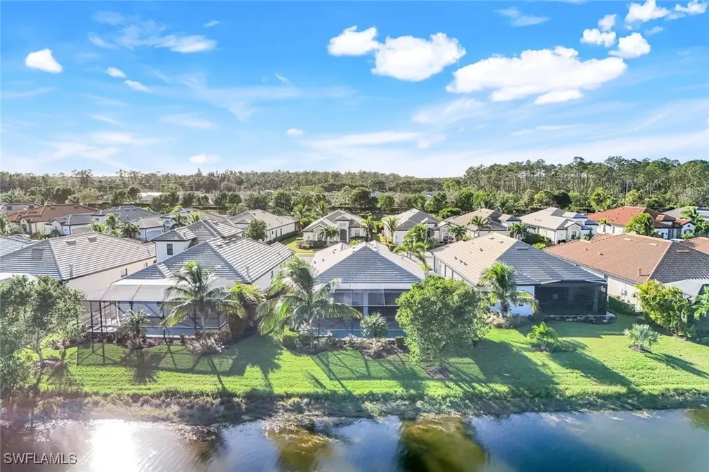 1862 Mustique Street Naples FL 34120