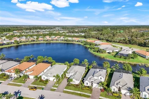 1862 Mustique Street Naples FL 34120