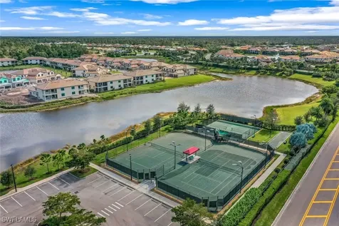 1862 Mustique Street Naples FL 34120