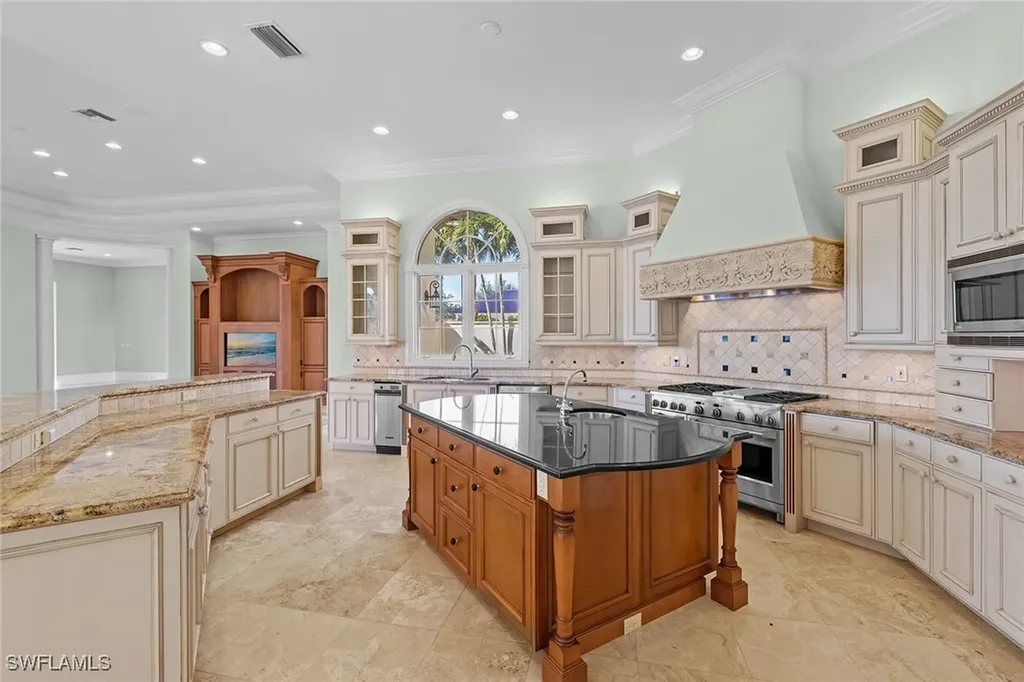 28790 Blaisdell Drive Naples FL 34119