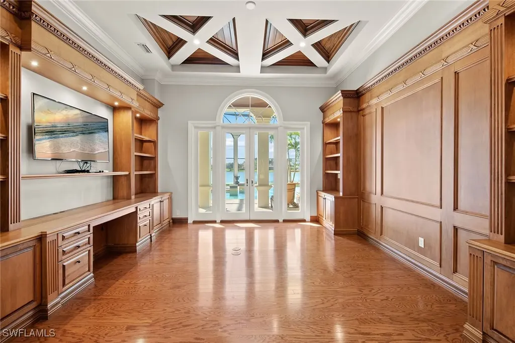 28790 Blaisdell Drive Naples FL 34119