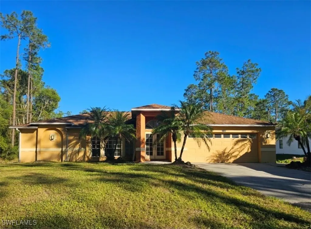 2390 21st Street SW Naples FL 34117