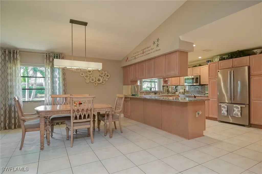 700 106th Avenue N Naples FL 34108