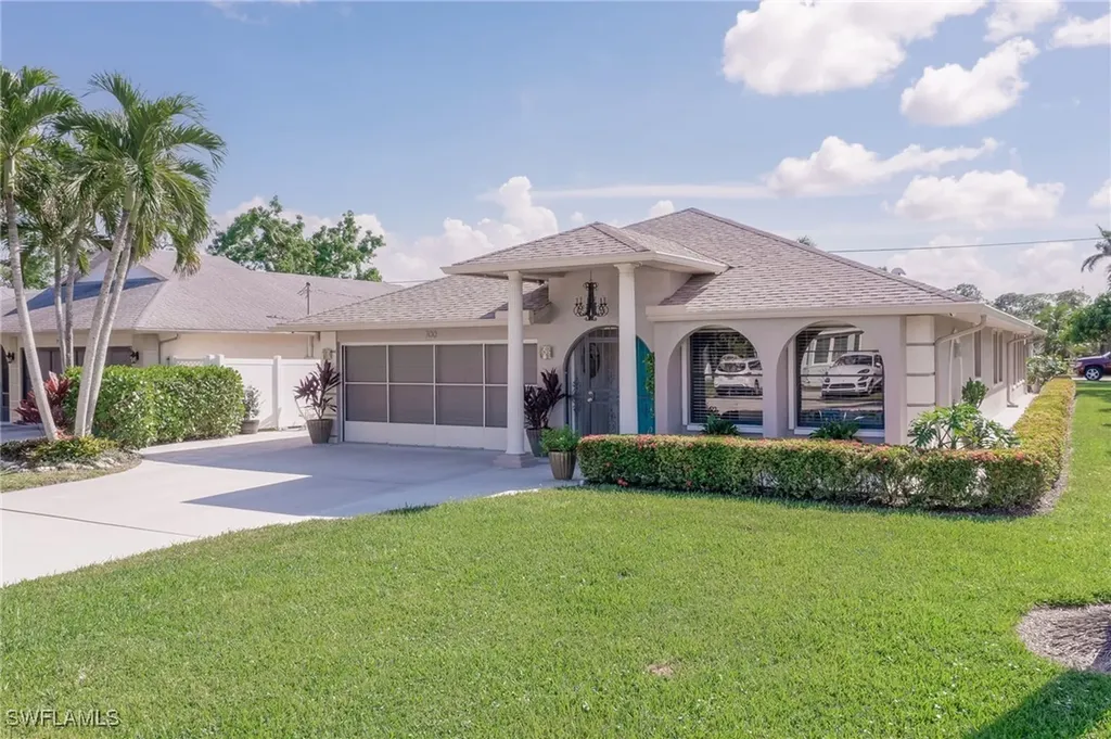 700 106th Avenue N Naples FL 34108