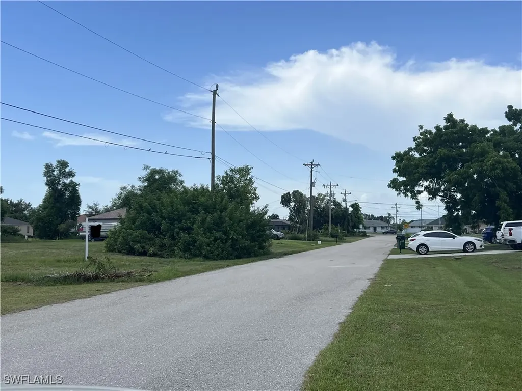 129 SE 5th Avenue Cape Coral FL 33990