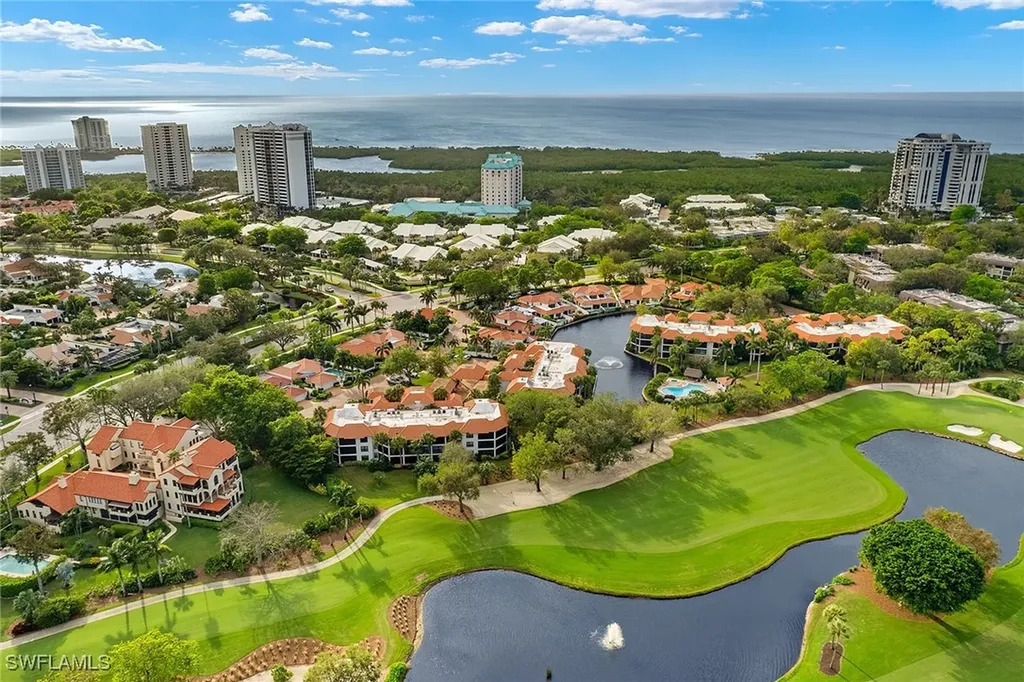 5893 Via Lugano Naples FL 34108