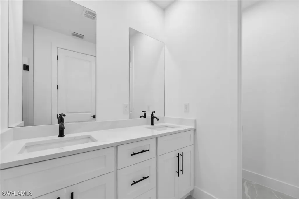 3318 9th Street SW Lehigh Acres FL 33976