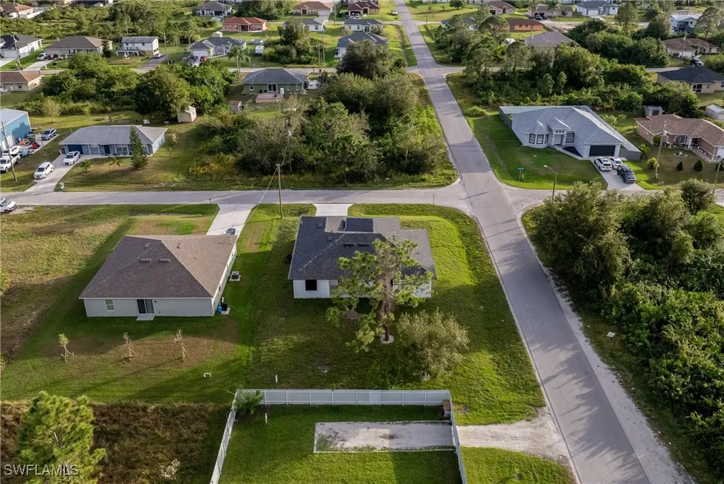 3318 9th Street SW Lehigh Acres FL 33976