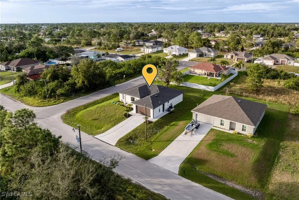 3318 9th Street SW Lehigh Acres FL 33976