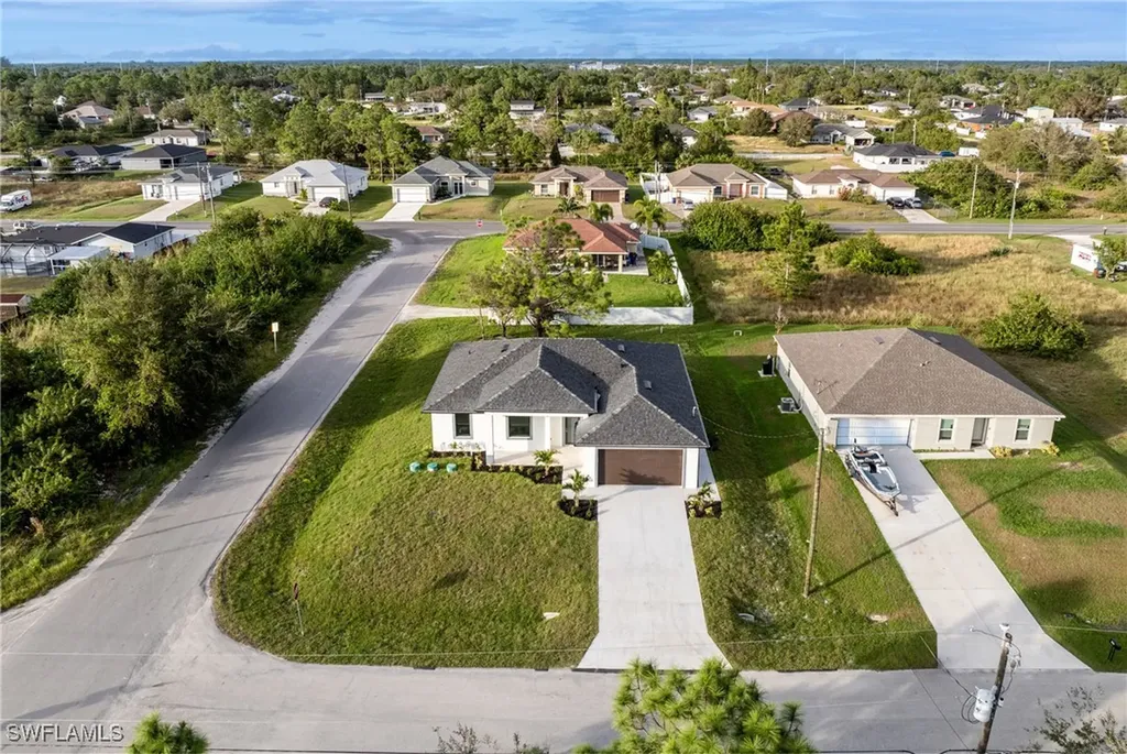 3318 9th Street SW Lehigh Acres FL 33976