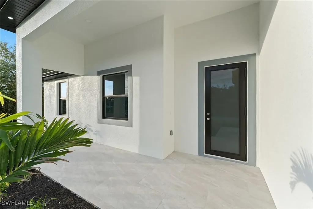 3318 9th Street SW Lehigh Acres FL 33976