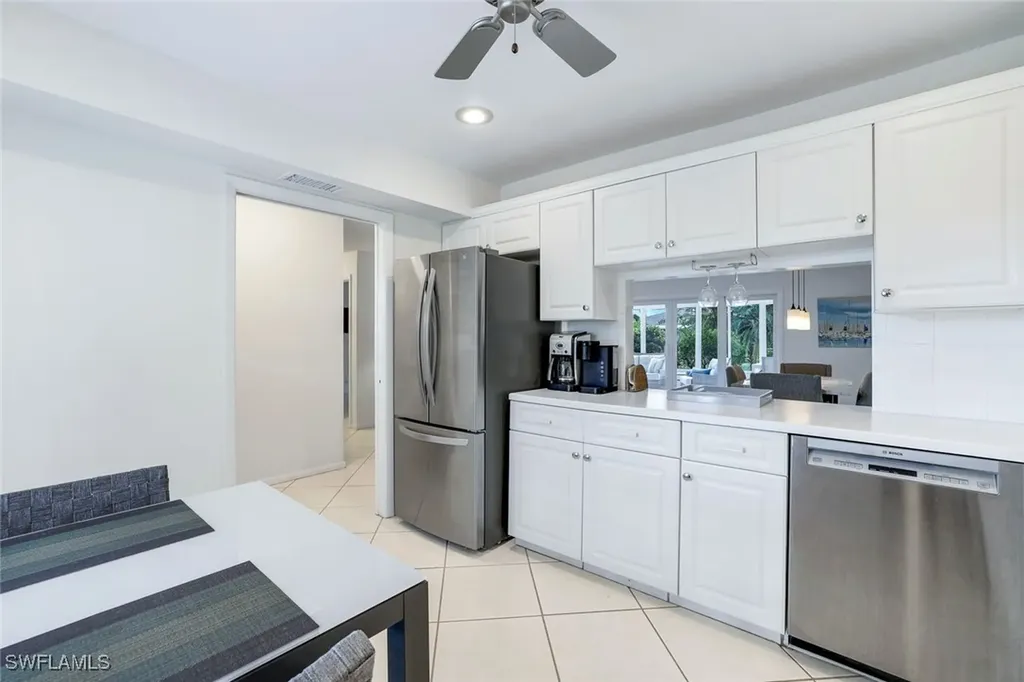 35 Glades Boulevard Naples FL 34112