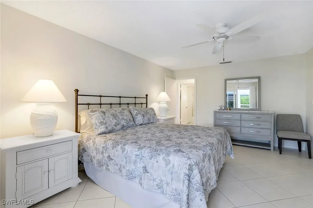 35 Glades Boulevard Naples FL 34112
