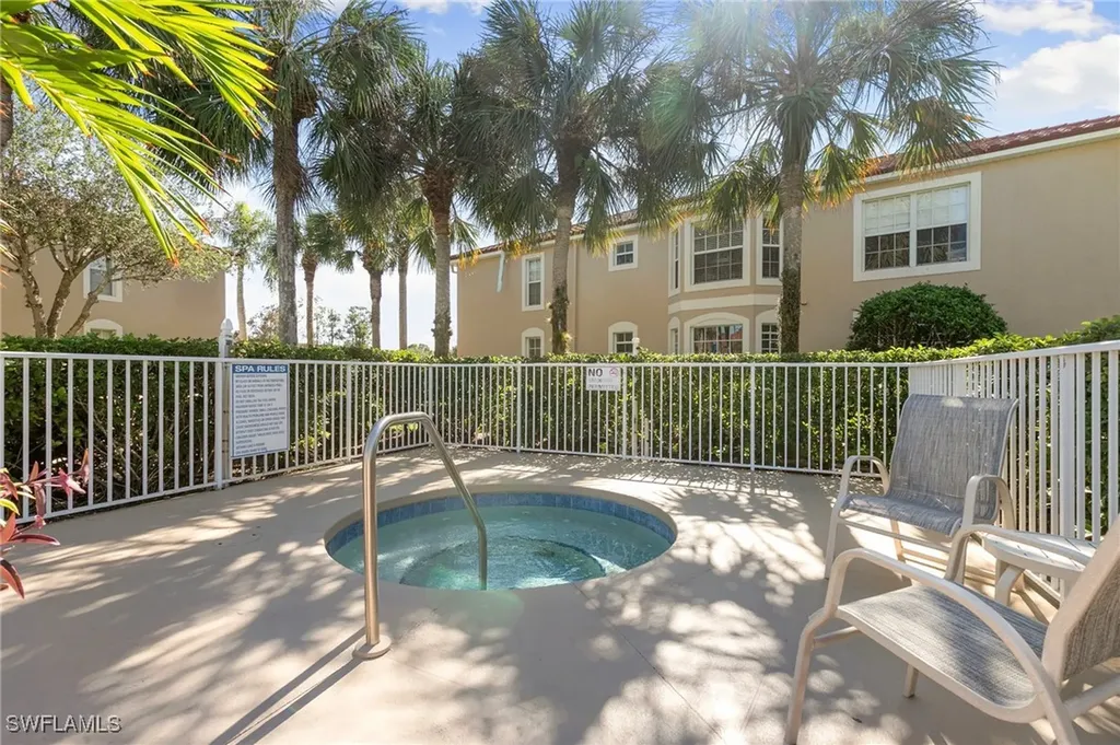 2860 Cypress Trace Circle Naples FL 34119