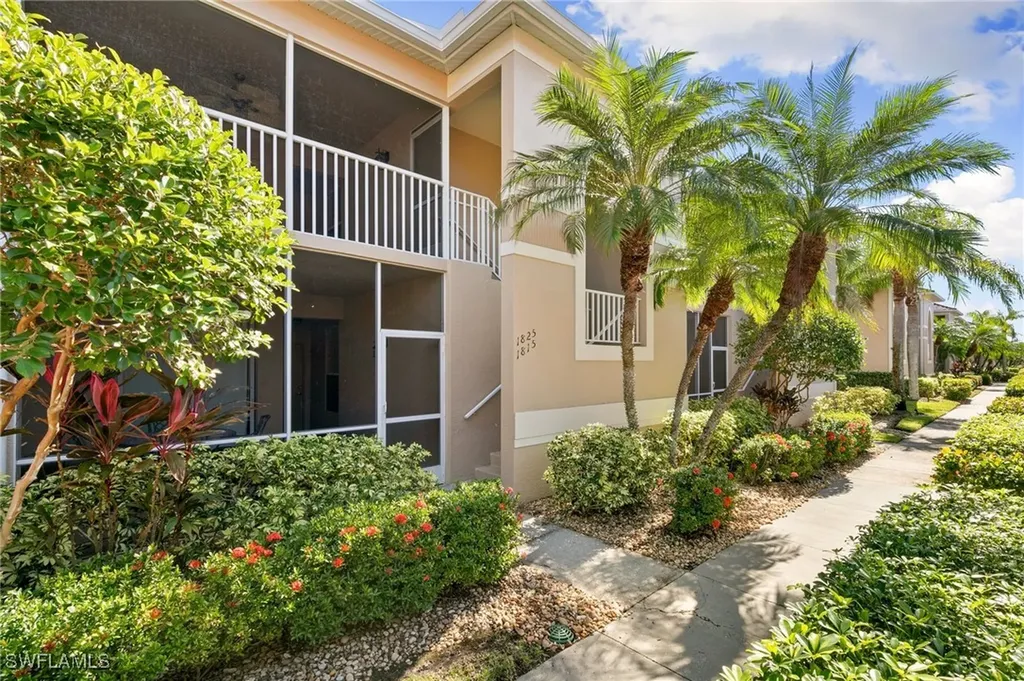 2860 Cypress Trace Circle Naples FL 34119