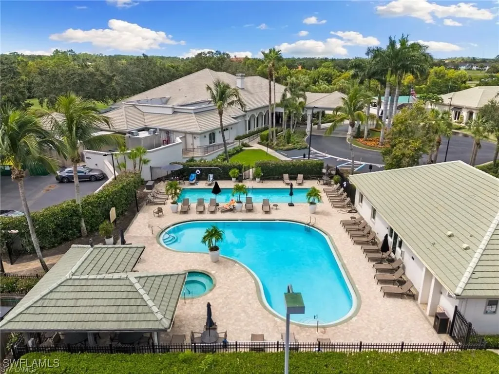 2860 Cypress Trace Circle Naples FL 34119