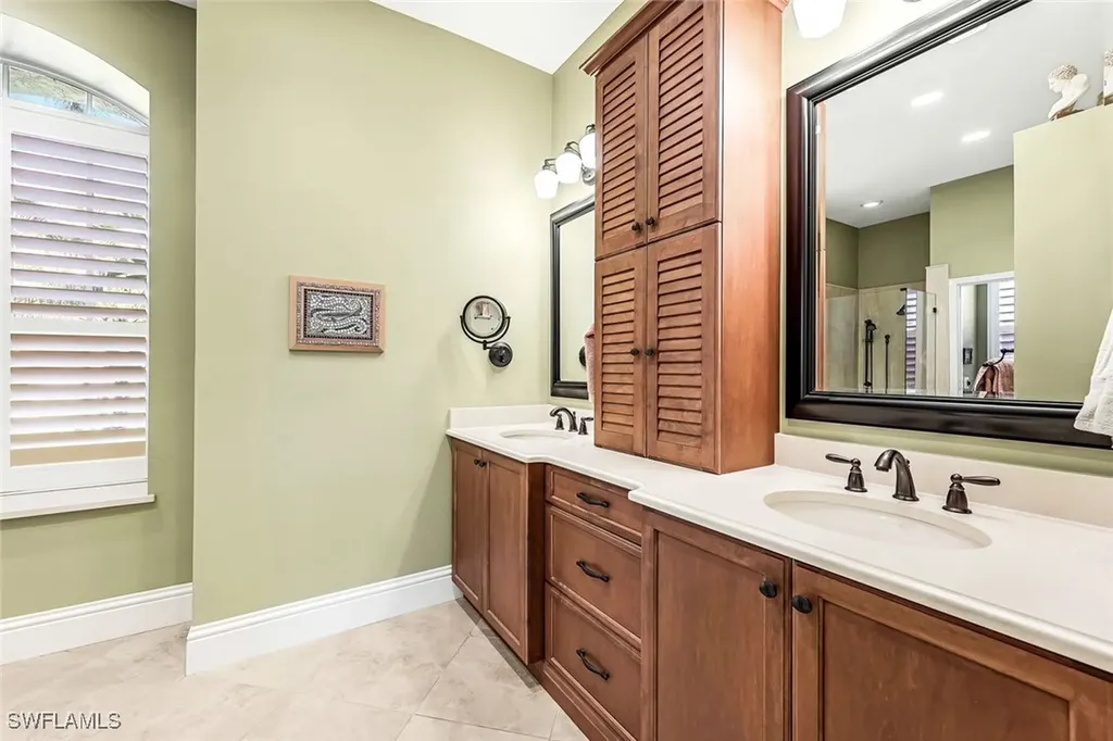 317 Lambton Lane Naples FL 34104