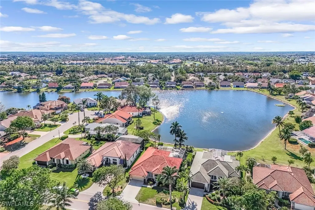 317 Lambton Lane Naples FL 34104