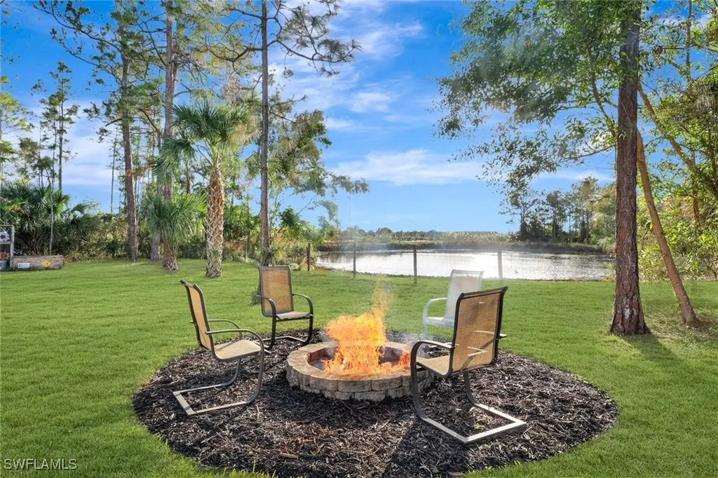 4215 14th Street NE Naples FL 34120