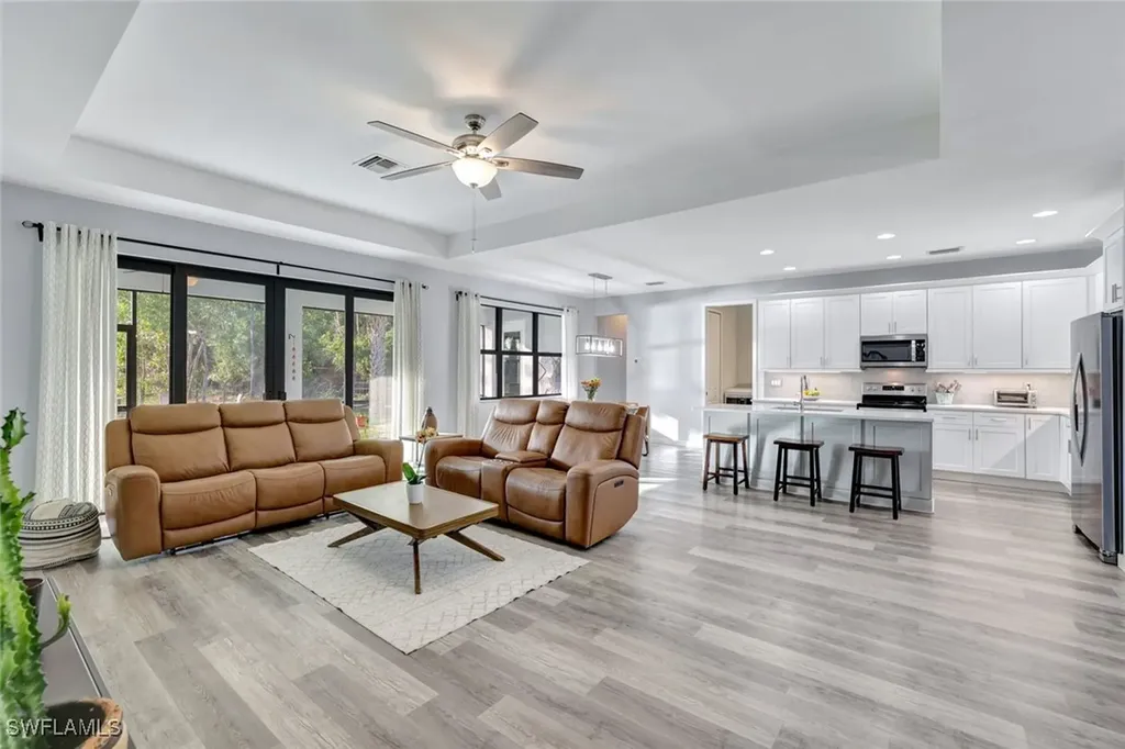 4215 14th Street NE Naples FL 34120