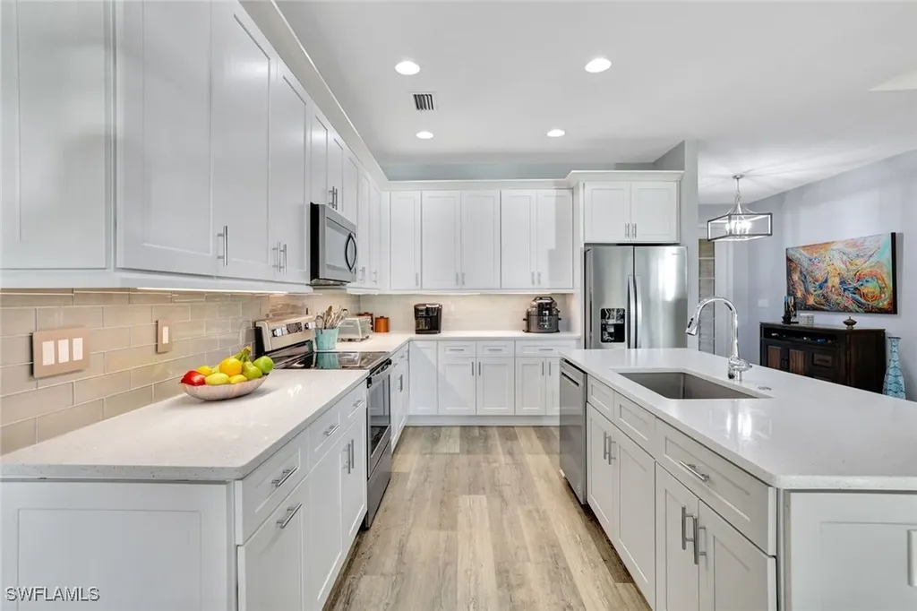 4215 14th Street NE Naples FL 34120