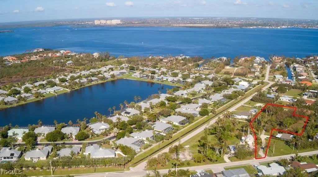 12998 Iona Road Fort Myers FL 33908