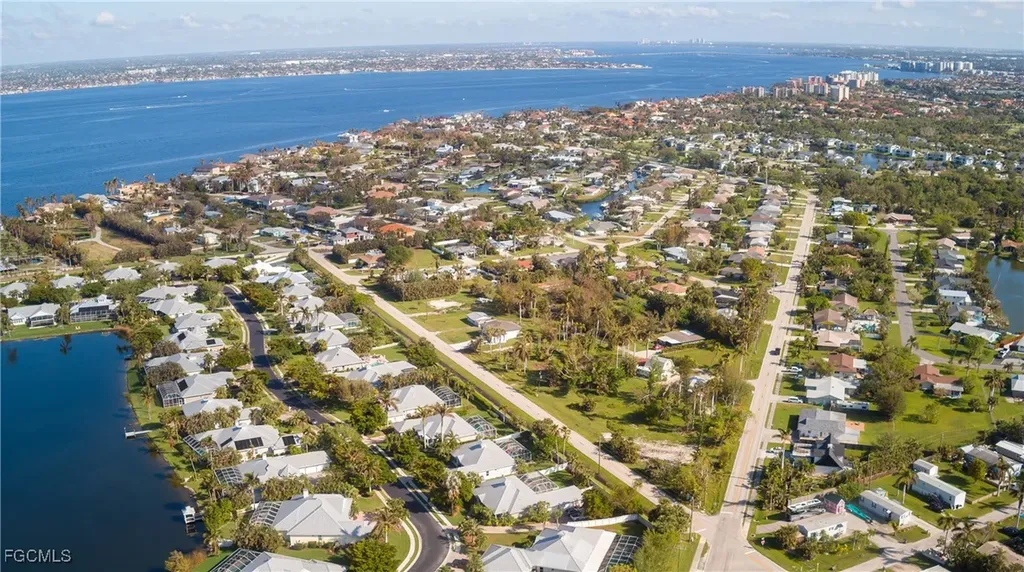 12998 Iona Road Fort Myers FL 33908