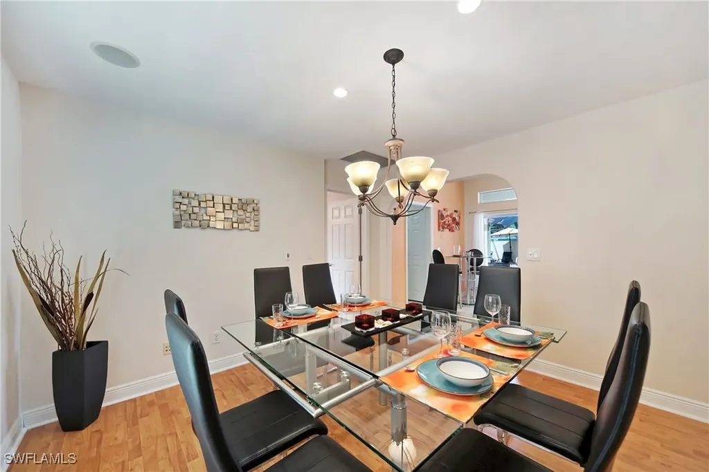 2505 SW 38th Terrace Cape Coral FL 33914